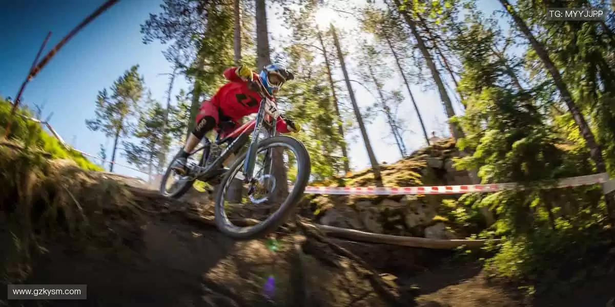 🔥燃爆全场,赛事直播即刻开启!⚽️🏀